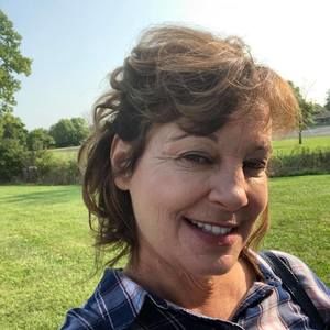 Meet your Posher, Julie